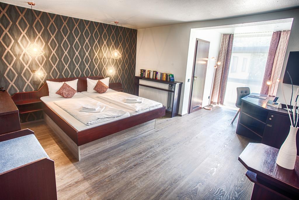 Hotel Stuempelstal Marburg Экстерьер фото